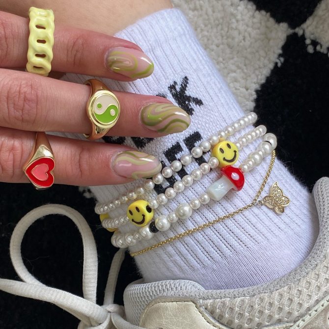 Girly Pearly Anklet - Image 5
