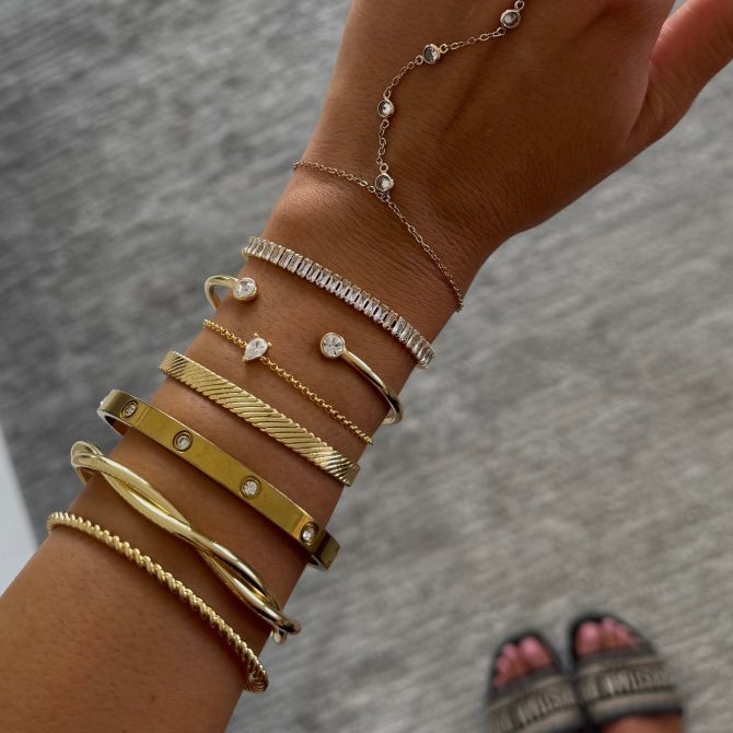 Intertwined Bangle - Image 2