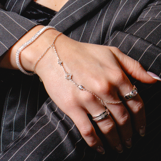 Just My Luck Hand Chain - Image 3