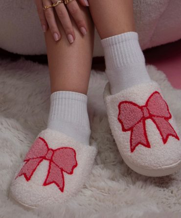 Put a Bow on It Slippers