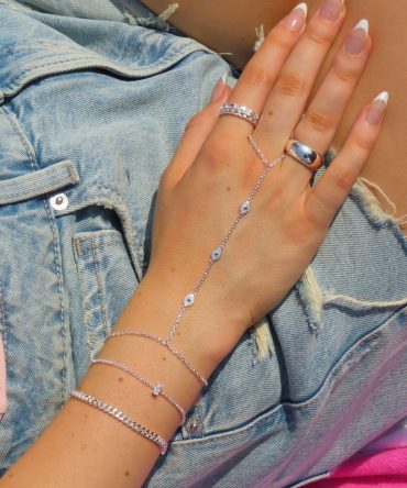 Triple Eye Hand Chain